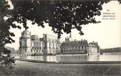 CPA Chateau de Chantilly facade Ouest