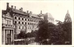CPA Loire Chateau de Blois Facade Francois 1er La Douce France Chateaux dela Loire