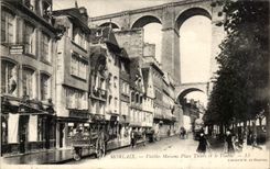 CPA Morlaix Vieilles Houses Places Thiers and the Viaduct