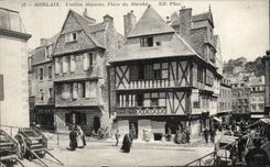 CPA Morlaix Vieilles Houses Places Market