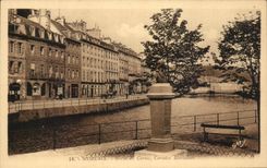 CPA Morlaix Statue Cornic Morlaisten Corsair