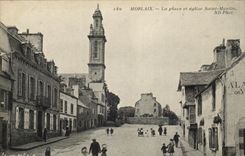 CPA Morlaix La Places and church Saint Martin