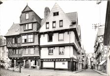 CPsM Morlaix Old Houses