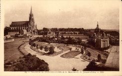 CPA Good Help and the Monument of Jeanne of arc