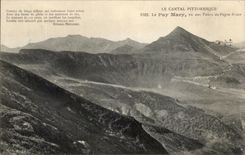 CPA L'Auvergne Pittoresque Cantal Le Puy Mary vu des Fours de Peyre Arses