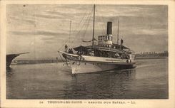 CPA Thonon Les Bains Arrival Of a Boat