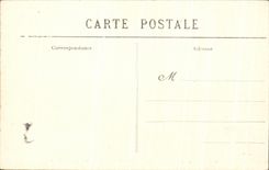 CPA que Cantal ilustra Riom son montanas la escuela privada