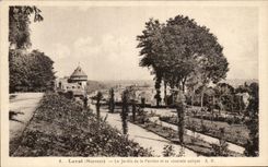 CPA Laval el jardin de Perline y de su solo rosery