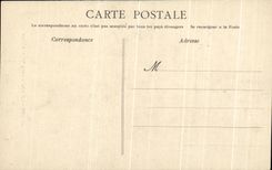 CPA Angers Eglise Notre Dame Sortie de Messe