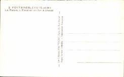 CPA Fontainebleau Le Palais L'Escalier en fer a cheval