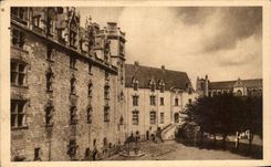 CPA Nantes Castle dukes of Brittany Large Home Turn and Well of the gold Crown