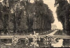 CPA Versailles Bassin du Dragon et Allee d'Eau The Dragon Basin 