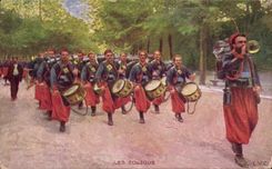 CPA Zouzous Militaria Zouaves
