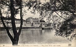 CPA Amboise La Loire Et Le Chateau 