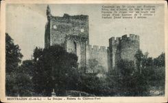 CPA Montbazon Le Donjon Ruines du Chateau Fort
