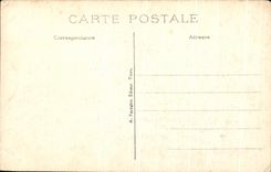 CPA Usse Le Chateau Cour d'Honneur Bati