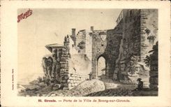CPA the Gironde Gate of the Borough City On the Gironde Maggi