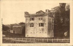 CPA Surroundings of Sauveterre de Guyenne Castle of Lassalle D Cleyrac