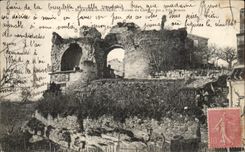 CPA St Andre de Cubzac Ruins of the Castle of the Arymon Wire