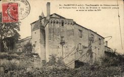 CPA Ste Maure Vue d'ensemble du Chatau construit par Foulques Nerra la fin du siecle et reconstruit presque en entier au