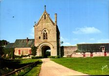 MODERN CARD Colors And Light Of France the Loire Valley Tours the Farm of Meslay