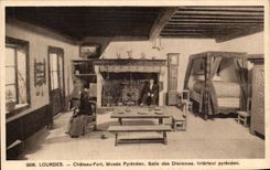 CPA LourdesChateau Fort musee Pyreen Salle des Dioramas Interieur