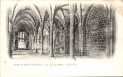 CPA Abbaye du Mont Saint Michel La Salle des Hotels