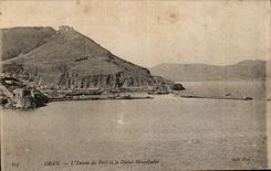 CPA Oran Entrance of the Port and Djebel Mourdjudjn