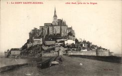 CPA Le Mont Saint Michel Cote sud prise de la Digue
