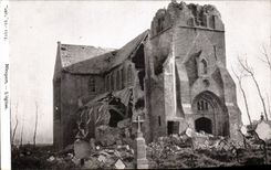 CPA Nieuport the Militaria Church