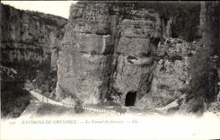 CPA Environs De Grenoble Le Tunnel Du Grossy