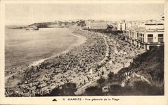 CPA Biarritz Vue generale de la Plage