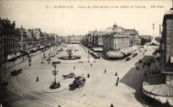 CPA Bordeaux Cours du XXX Juillet et les Allees de Tourny