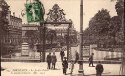 CPA Bordeaux Le Jardin Public La Grille d'Entree