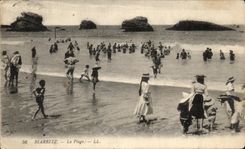 CPA Biarritz La Plage Enfants
