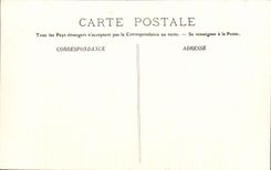 CPA Lyon Entrance of the park of the Gold Head and the Monument of the Legionaries of the Rhone