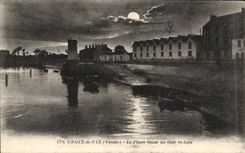 CPA Croix de Vie Le Phare rouge au claire de lune