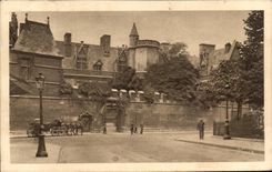 CPA Small Tables Of Paris the Hotel Of Cluny