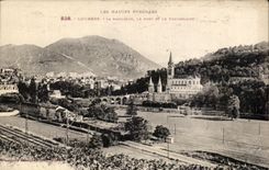 CPA Les Hautes Pyrenees Lourdes La basilique Le Fort Le Funiculaire