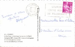 CPA Lourdes La basilique la Basilique Souterraine