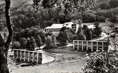 CPA Lourdes Cite Secours Saint Pierre Vue generale de la Cite Secours