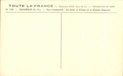 CPA Gavarnie Vue d'ensemble Au fond le Cirque et la Grande Cascade