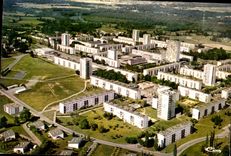 MODERN CARD Mourenx View air With far the Complex from Lacq