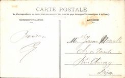 CPA Lyon Places Carnot Statues of the Foot Of the Monument of the Republic