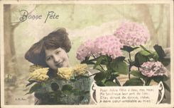 CPA Fantaisie Femme Bonne fete Fleurs 