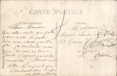 CPA Un Baiser les Accompagne Femme