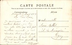 CPA Un baiser D'Amiens Femme Arts decoratifs FEmme