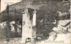 CPA the Pyrenees Route of Luz has Gavarnie Gedre the Old woman Tower and L (Hotel of the Cave