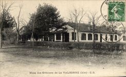 Lio de CPA de los oficiales de Valbonne Militaria