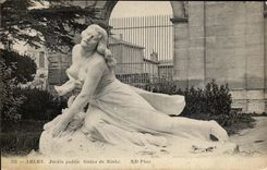 CPA Arles Public garden Statue De Niobe